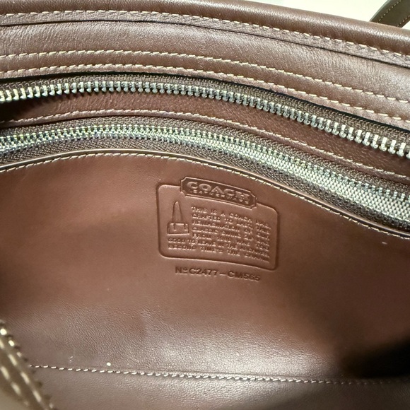 Coach Maple Brown Leather Swing Zip - Picture 10 of 12